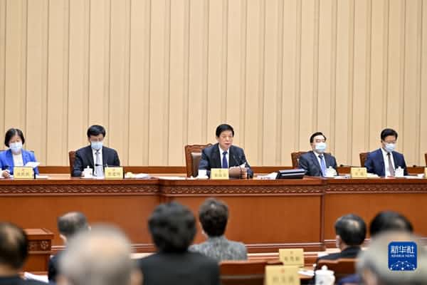 十三屆全國(guó)人大常委會(huì)第三十七次會(huì)議
